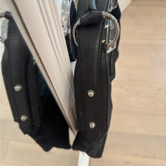 Gucci Medium Canvas GG Monogram Horsebit Black Hobo Bag - Picture 7 of 12